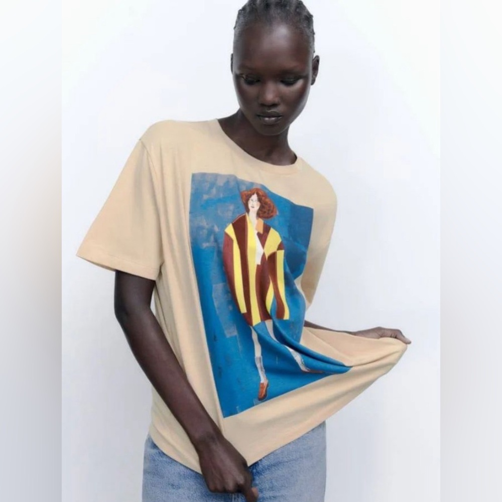 Zara women’s print Tshirt new with tags size large